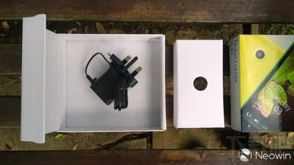 WP8.1主力机型:诺基亚Lumia 630橙色版开箱