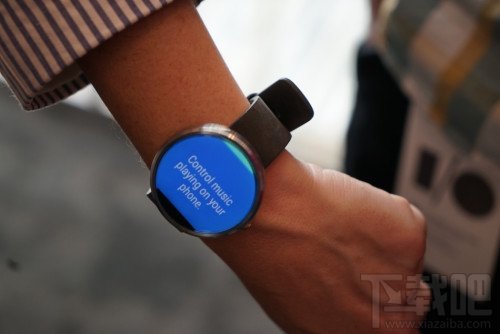 漂亮的智能手表:Moto 360试用