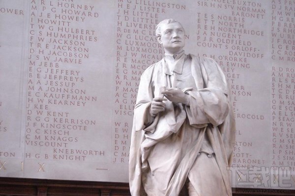 牛顿的另一面:卑鄙的天才 无德的科学家