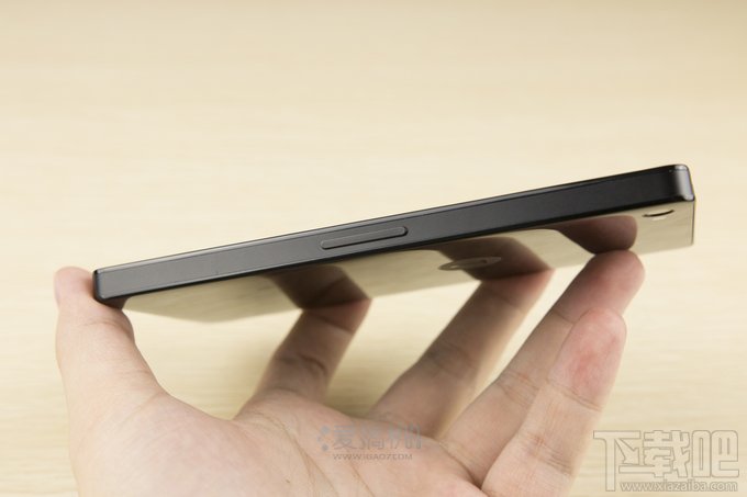 情怀至上?锤子手机Smartisan T1上手