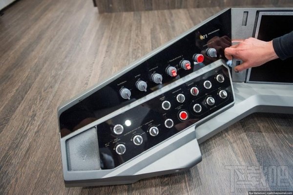 下届世界杯专用电车“俄一号”问世 先睹为快