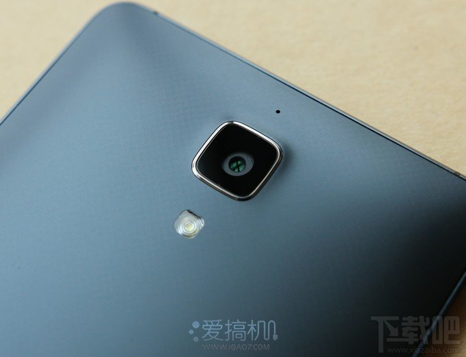 金属边框 小米手机4开箱