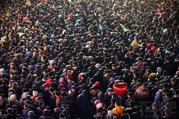 iPhone入华五年记:从“神器”到“街机”