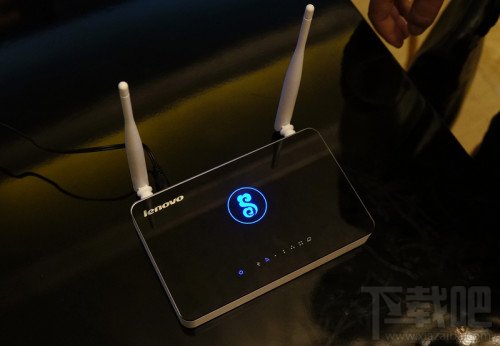 联想发布智能路由器newifi:内置私有云插件