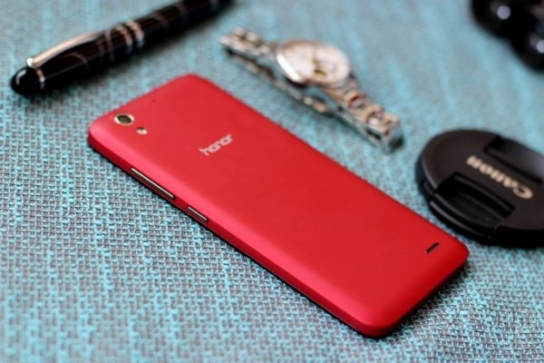 荣耀3C电信版图赏 致薄致美