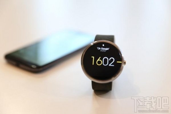 Moto 360评测:圆形表盘帅气十足 待机是鸡肋