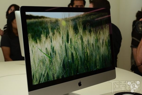 就是那么震撼:全新iMac多图绝美上手印象