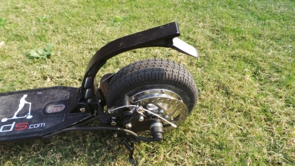 哪吒附体! Coolped电动滑板车体验