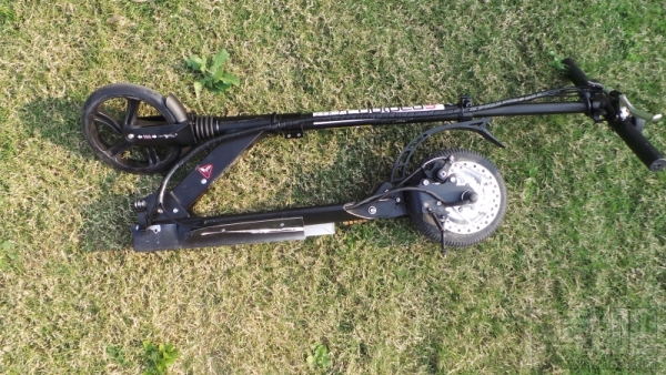 哪吒附体! Coolped电动滑板车体验