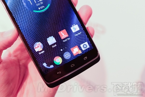 真棒!最强Android机摩托Droid Turbo上手体验