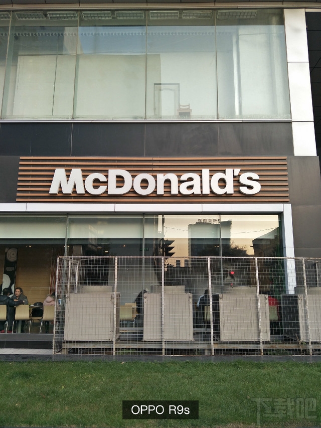 华为Mate9和小米MIX/OPPOR9s/荣耀note8拍照对比:哪款拍照效果好?