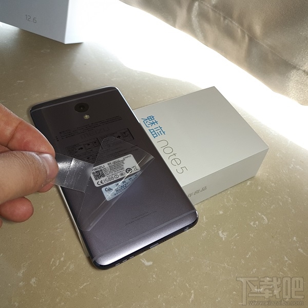 魅蓝 Note 5 真机上手:方案成熟 轻薄持久