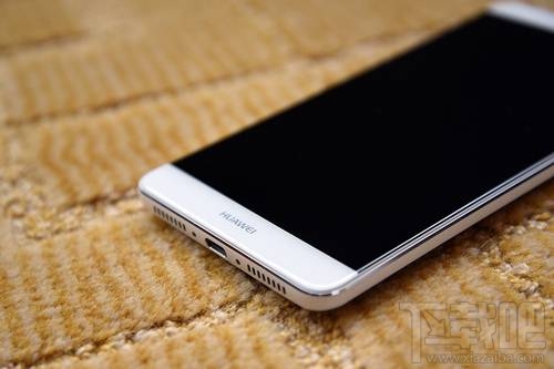 它们都吃上了牛轧糖：可升级安卓7.0系统机型盘点