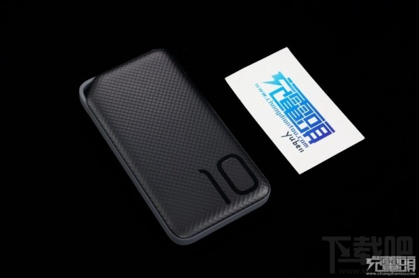 华为标准版移动电源荣耀10000mAh版本AP08拆解