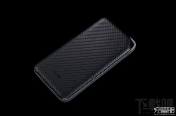 华为标准版移动电源荣耀10000mAh版本AP08拆解