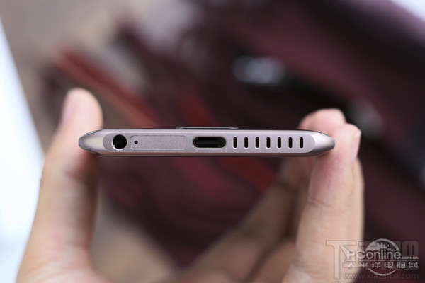 华为荣耀Magic手机全面评测:性价比超强!