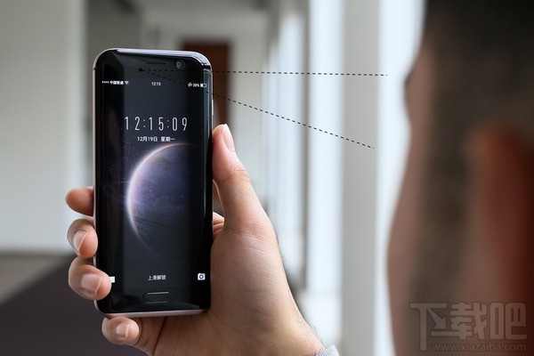 华为荣耀Magic手机全面评测:性价比超强!