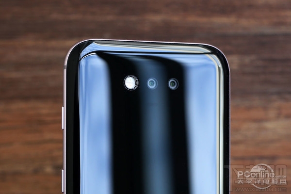 华为荣耀Magic手机全面评测:性价比超强!