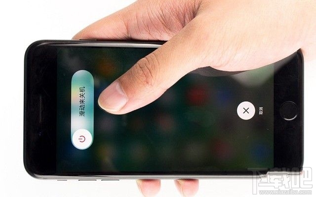 iPhone7 Plus后盖怎么打开?苹果iPhone7 Plus拆换后盖图文教程