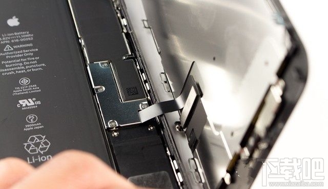 iPhone7 Plus后盖怎么打开?苹果iPhone7 Plus拆换后盖图文教程