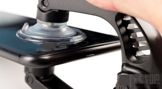 iPhone7 Plus后盖怎么打开?苹果iPhone7 Plus拆换后盖图文教程