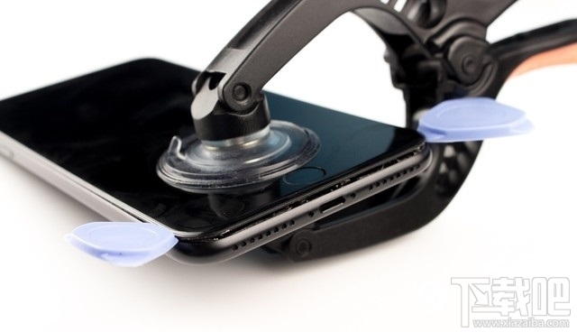 iPhone7 Plus后盖怎么打开?苹果iPhone7 Plus拆换后盖图文教程