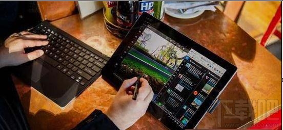 索尼VaioZCanvas的显示器怎么样?