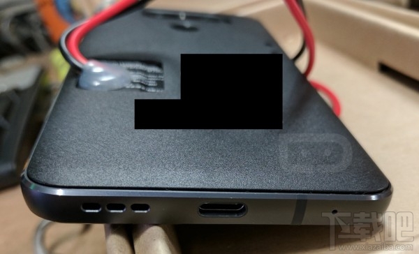 外媒曝光LG G6原型机谍照