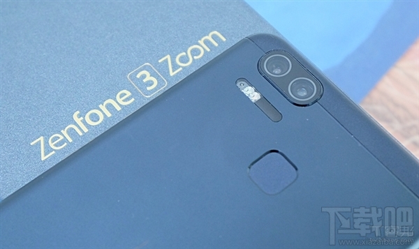 华硕ZenFone 3 Zoom正式发布 双镜头/5000mAh电池