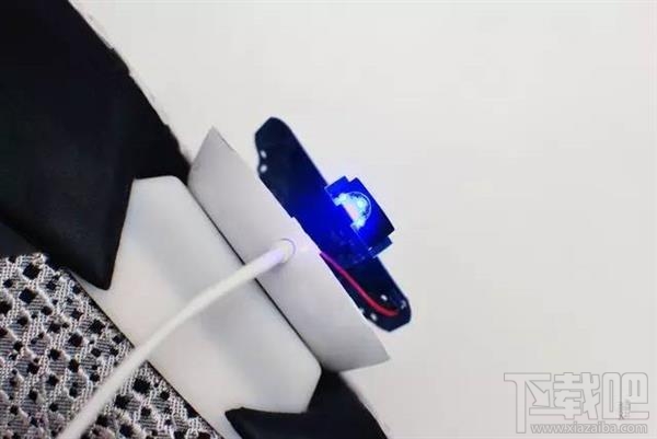 拆解价值5000元的耐克智能跑鞋