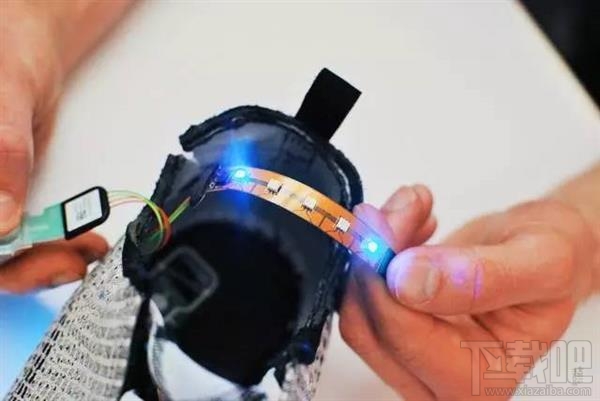 拆解价值5000元的耐克智能跑鞋