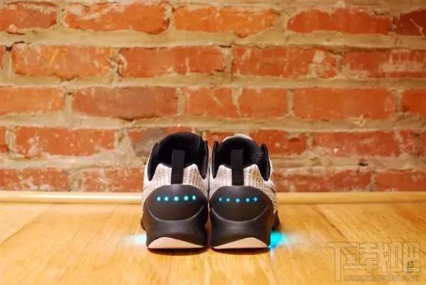 拆解价值5000元的耐克智能跑鞋
