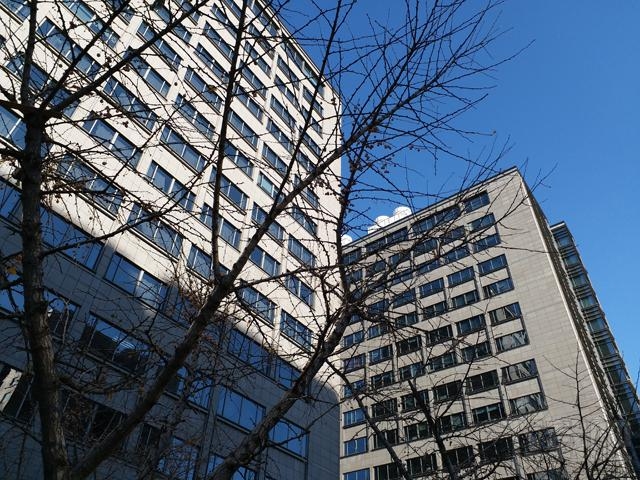 三星C9 Pro评测:大屏超薄设计 相机玩法丰富