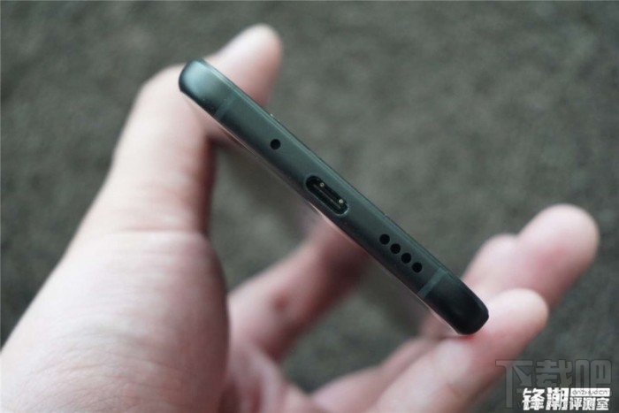 小米5c真机上手图赏 窄边框设计
