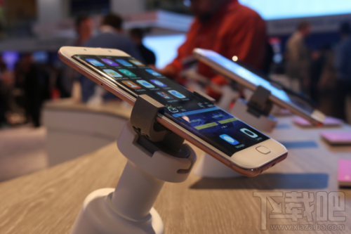 MWC 2017展台最受海外关注的手机盘点