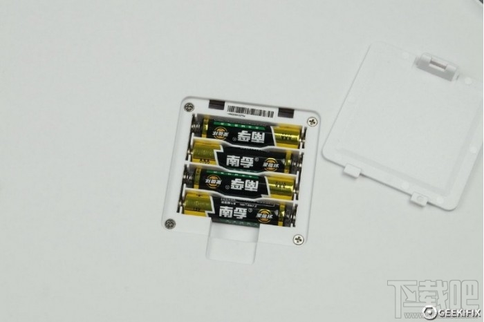 小米体脂秤真机拆解 觉得值就买