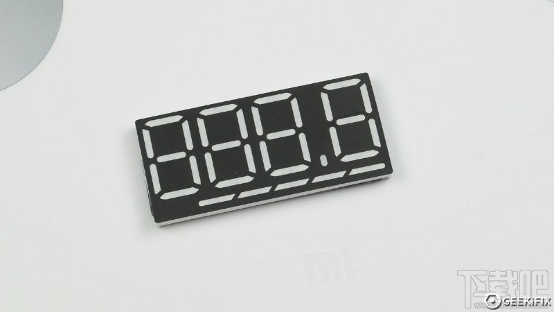 小米体脂秤真机拆解 觉得值就买