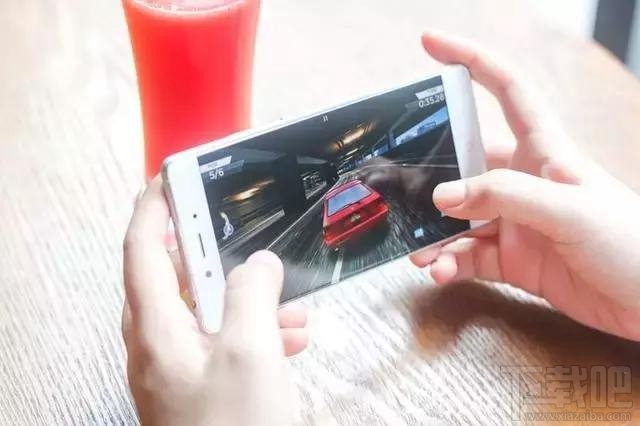努比亚z11手机评测:低调但却卓尔不凡!