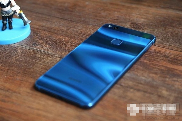 华为nova青春版和荣耀8青春版哪个好?华为nova青春版和荣耀8青春版区别对比