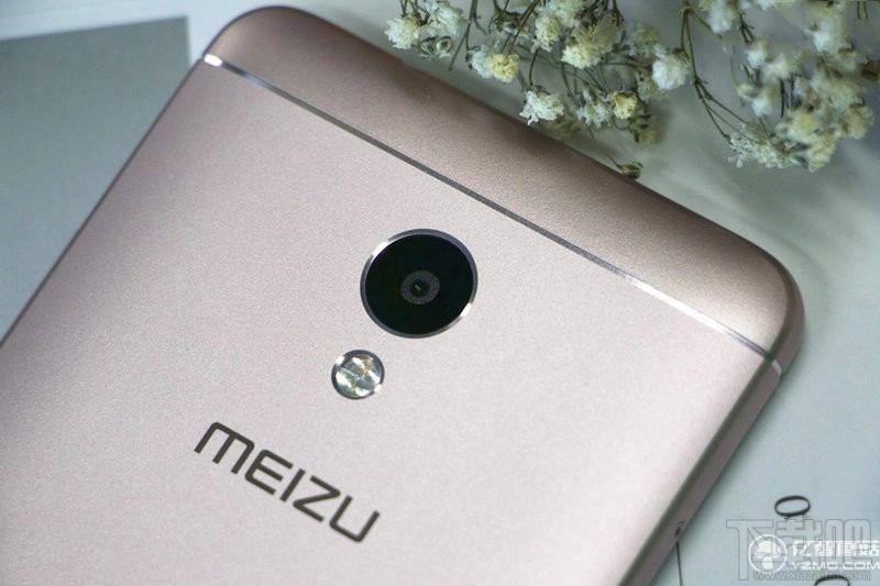 魅蓝5和红米4x哪个好?魅蓝5和红米4x配置对比