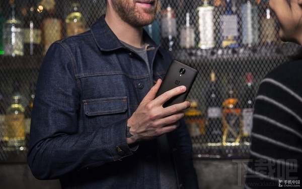 安兔兔4月智能手机性能榜：小米6跑分王