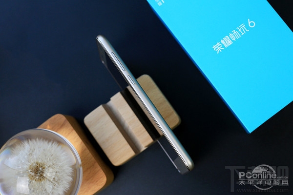 荣耀畅玩6手机评测:599元玩转柔光自拍!