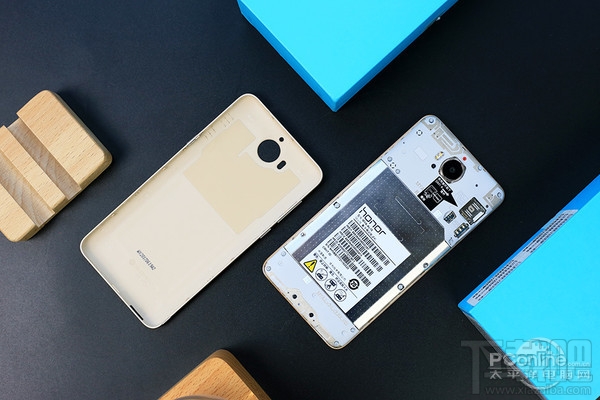 荣耀畅玩6手机评测:599元玩转柔光自拍!