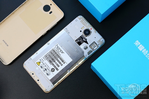 荣耀畅玩6手机评测:599元玩转柔光自拍!