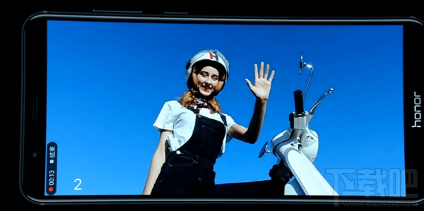 荣耀畅玩7X开箱上手:双摄+全面屏千元机