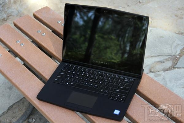 OLED屏的前世今生:笔记本屏幕的未来之星!