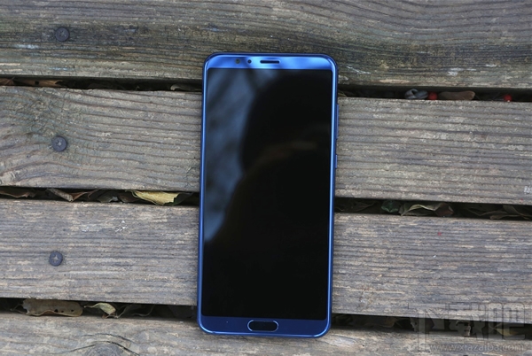 荣耀V10怎么样?荣耀V10手机评测