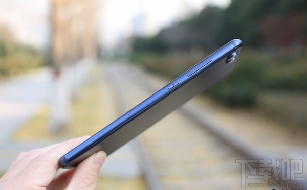 荣耀V10怎么样?荣耀V10手机评测