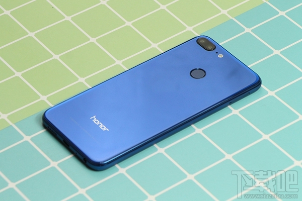 荣耀9青春版怎么装卡/插卡?荣耀9青春版SIM卡安装教程