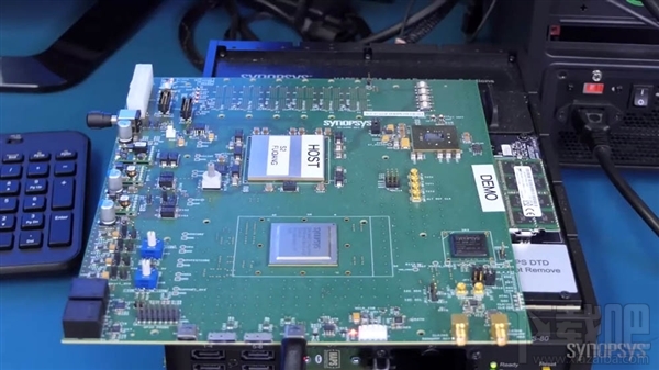 USB3.2全球首演:速度再翻番达20Gbps 只有Type-C